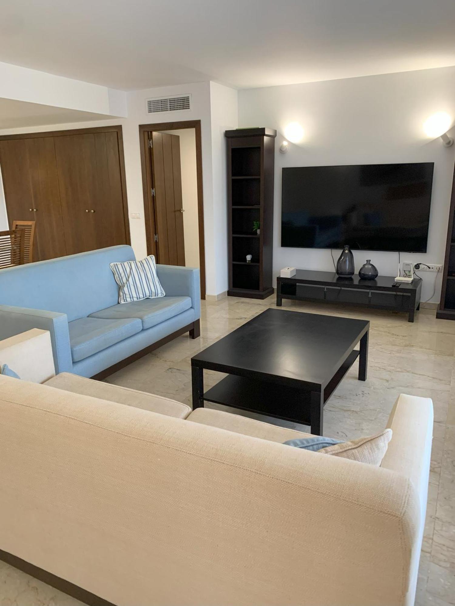 Cc8 By Zanis Apartment Torrevieja Exterior photo